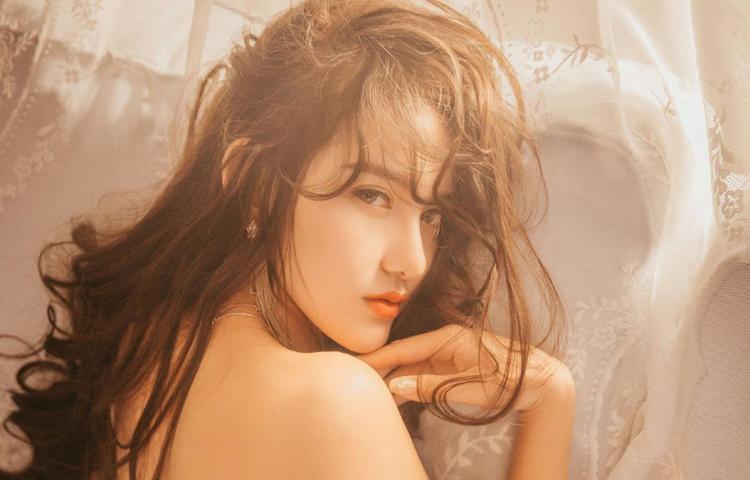 刺激战场中两人浪漫互动